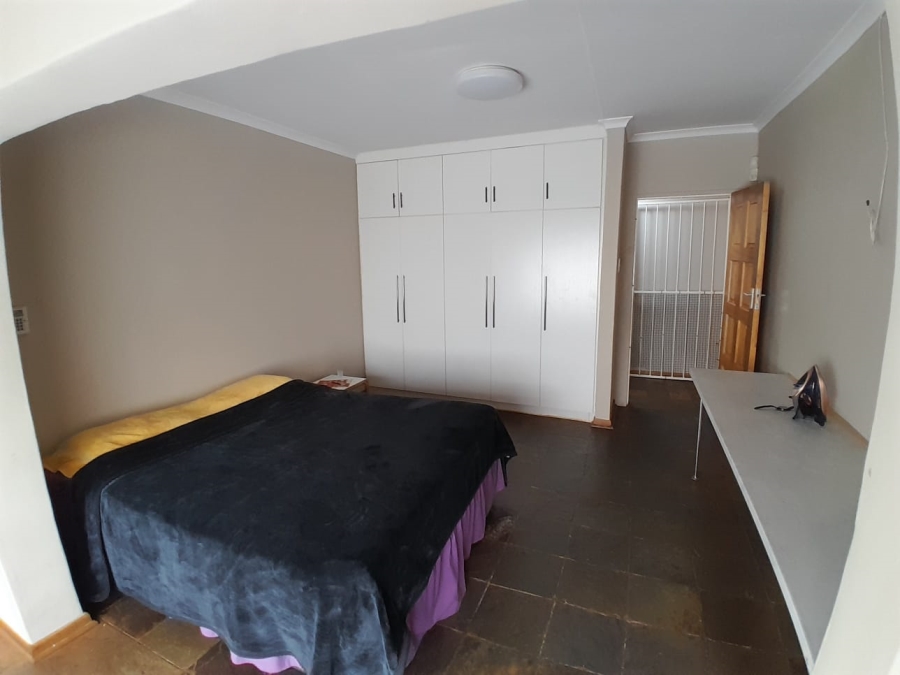 4 Bedroom Property for Sale in Kuruman Northern Cape